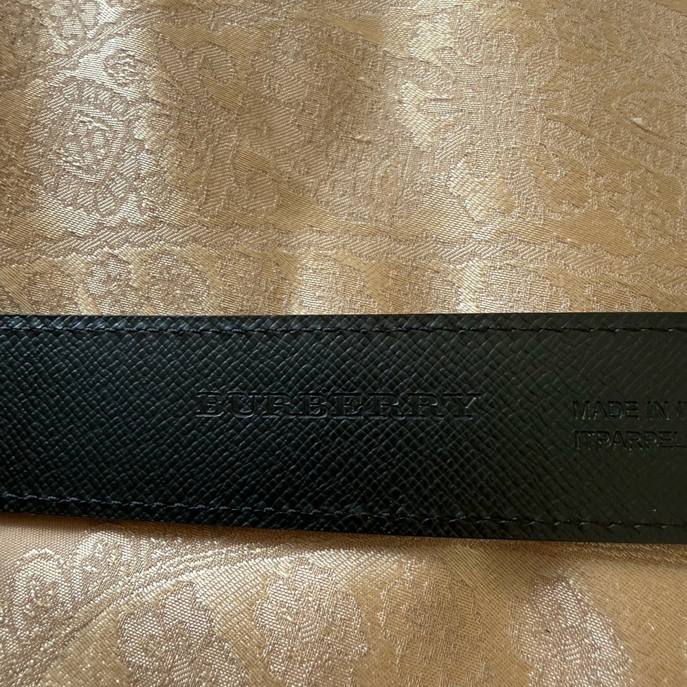 Burberry Black and Blue Leather Belt with Silver Buckle - Picture 9 of 11